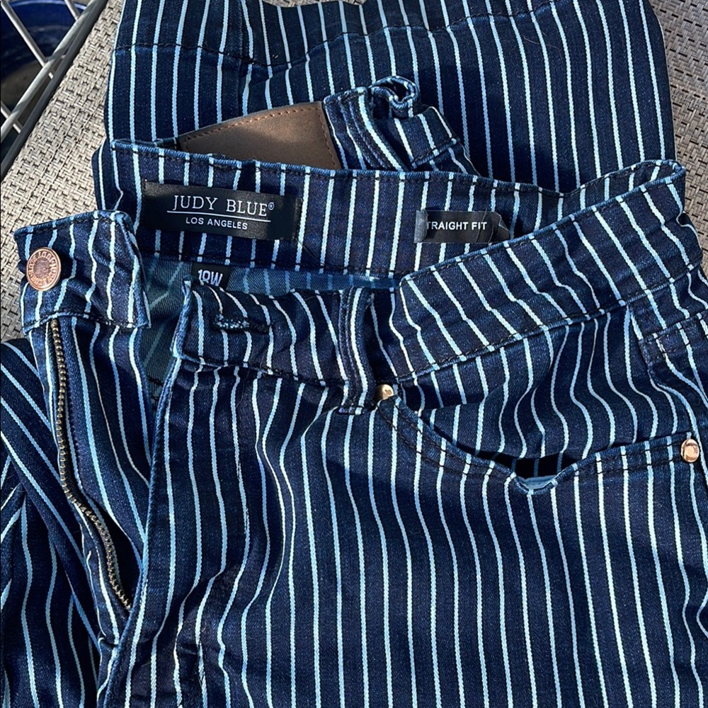 Judy Blue Striped Straight Fit Jeans
